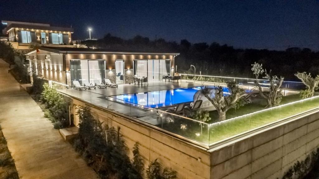 Top Villas Durres Exterior photo