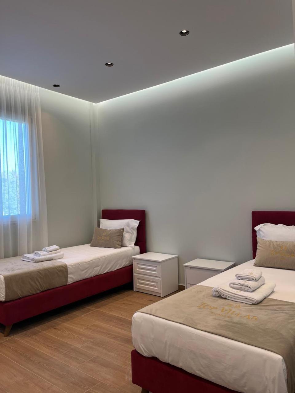 Top Villas Durres Exterior photo